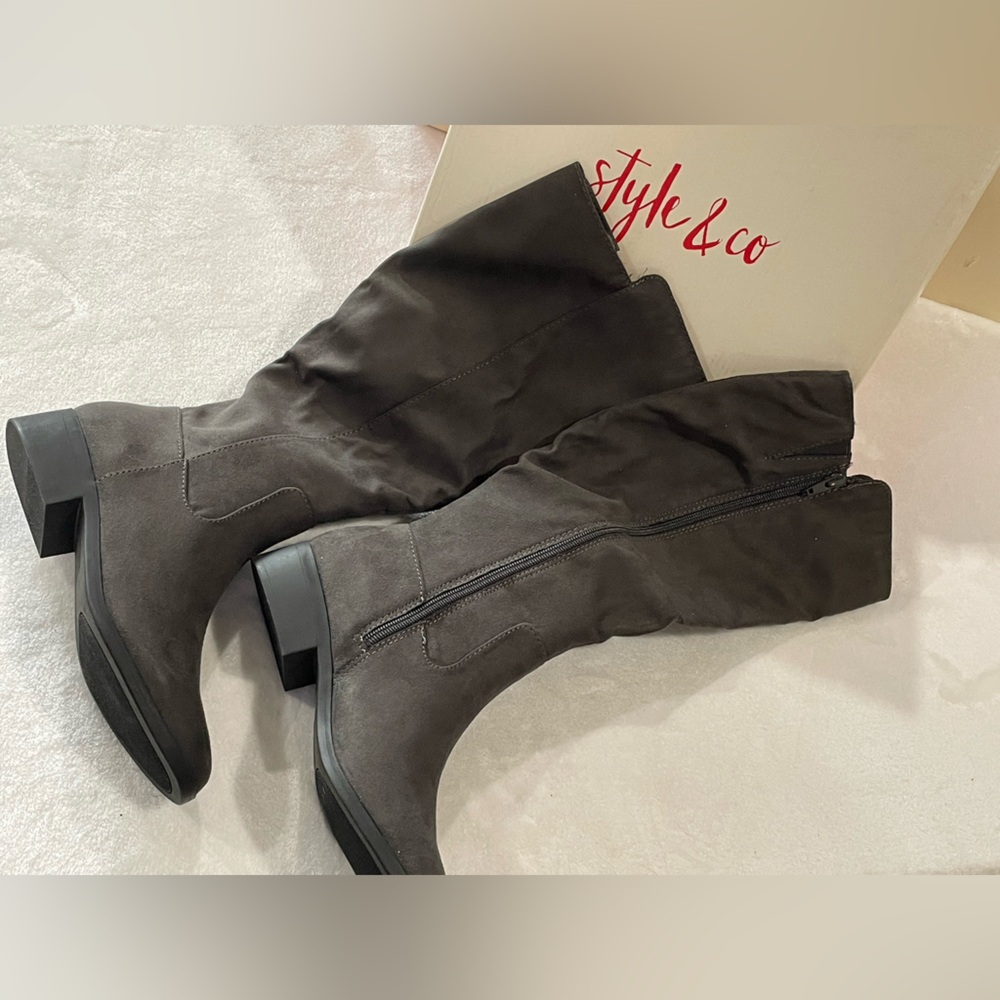 Style & Co Charmanee Grey Knee Boots Sz 6.5 BNWB - Picture 2 of 3